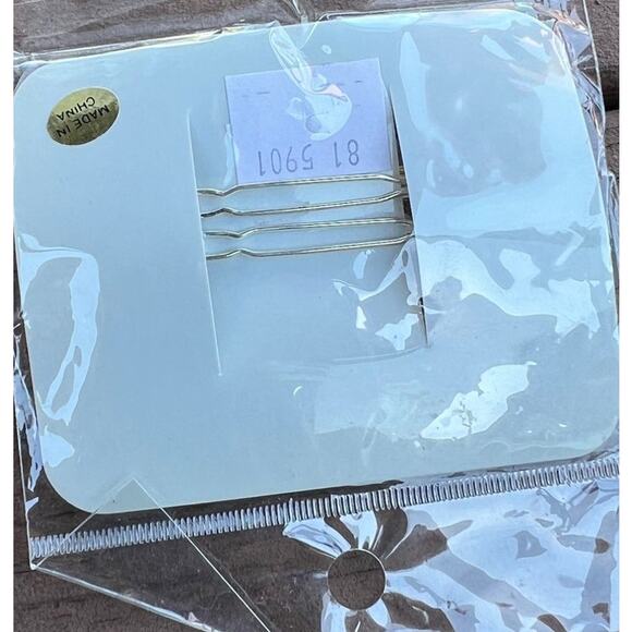 Faux Pearl Retro Deadstock New on Card Rhinestone Accent Hair barrettes NEW - Picture 8 of 12